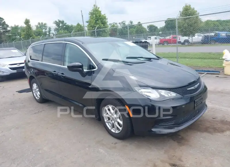 2022 Chrysler VOYAGER фото
