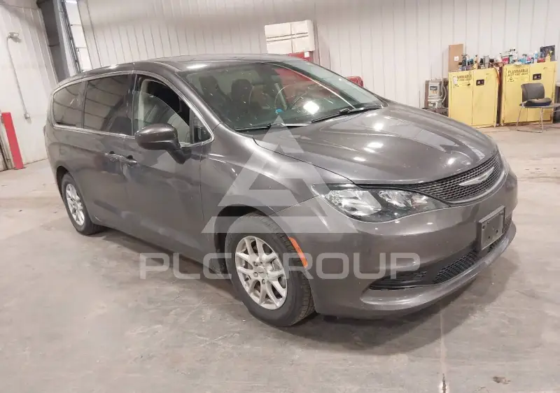 2022 Chrysler VOYAGER фото