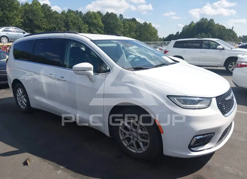 2022 Chrysler PACIFICA photo