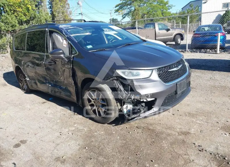 2022 Chrysler PACIFICA photo