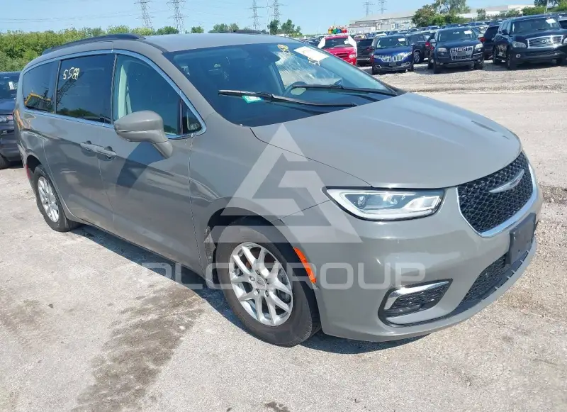 2022 Chrysler PACIFICA photo