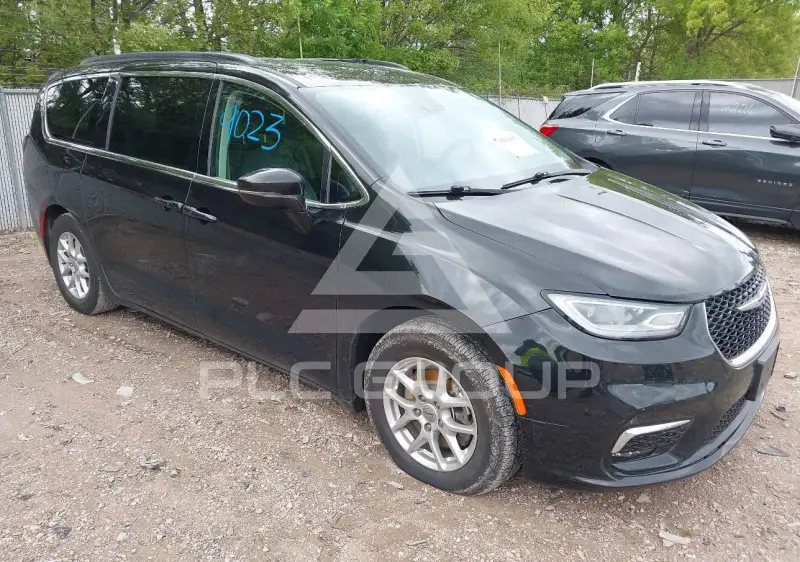 2022 Chrysler PACIFICA photo