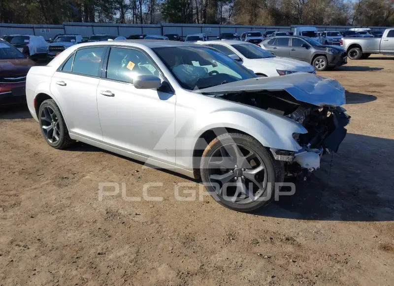 2022 Chrysler 300 фото