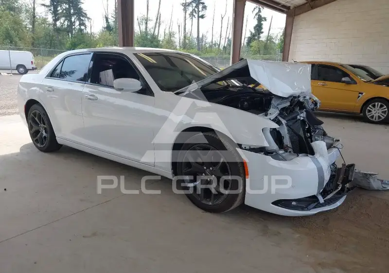 2022 Chrysler 300 фото