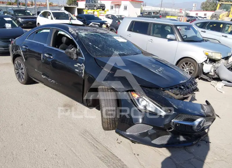 2022 Mercedes Benz Cla 250 фото