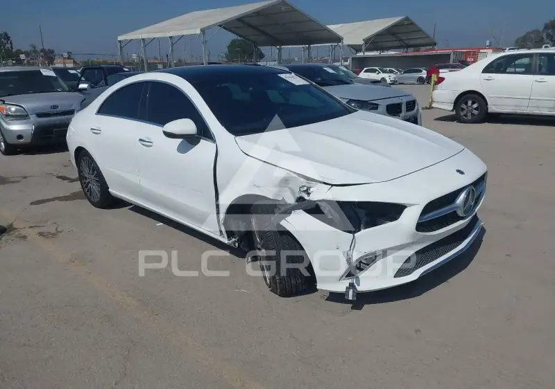 2022 Mercedes Benz Cla 250 фото