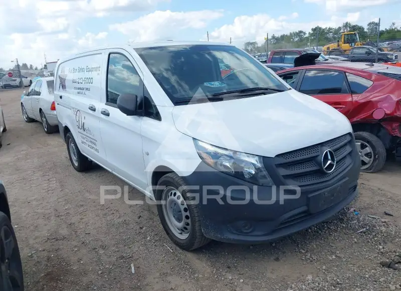 2022 Mercedes Benz METRIS photo