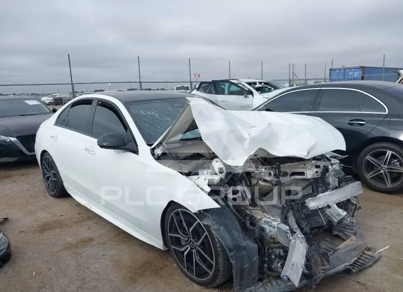 2022 Mercedes Benz C 300 фото
