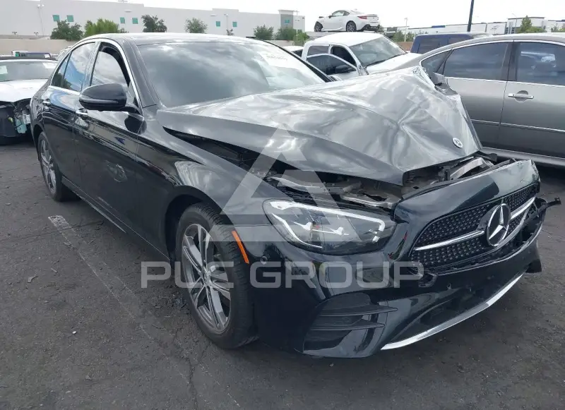 2022 Mercedes Benz E 350 фото