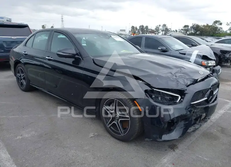 2022 Mercedes Benz E 350 фото