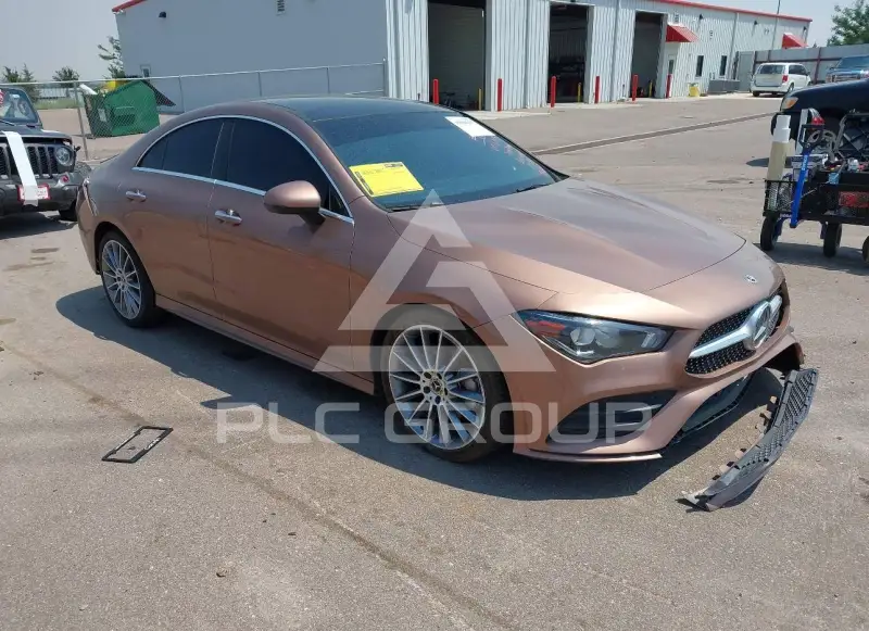 2022 Mercedes Benz CLA 250 фото