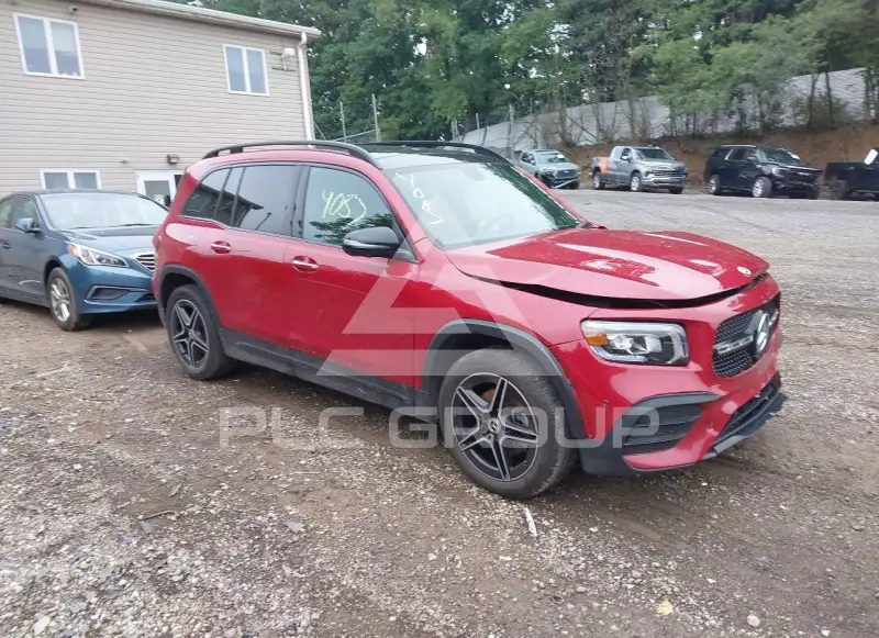 2022 Mercedes Benz GLB 250 фото