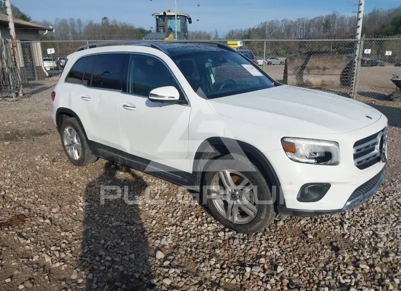 2022 Mercedes Benz GLB 250 фото
