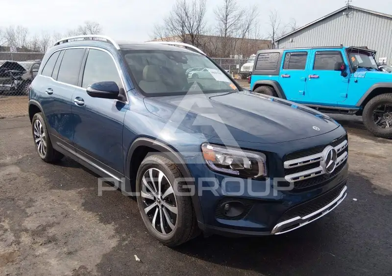 2022 Mercedes Benz GLB 250 фото
