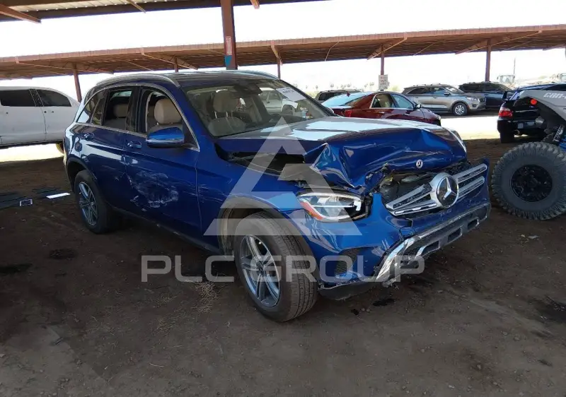 2022 Mercedes Benz GLC 300 фото