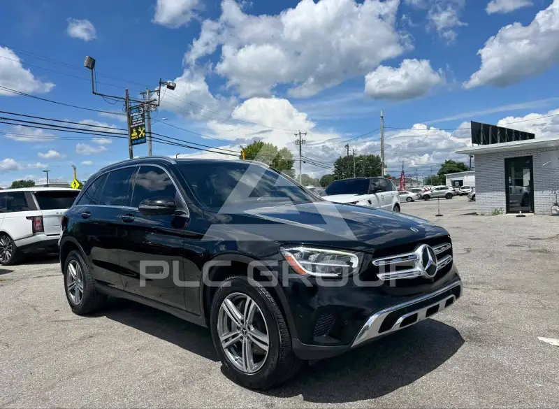 2022 Mercedes Benz GLC 300 photo
