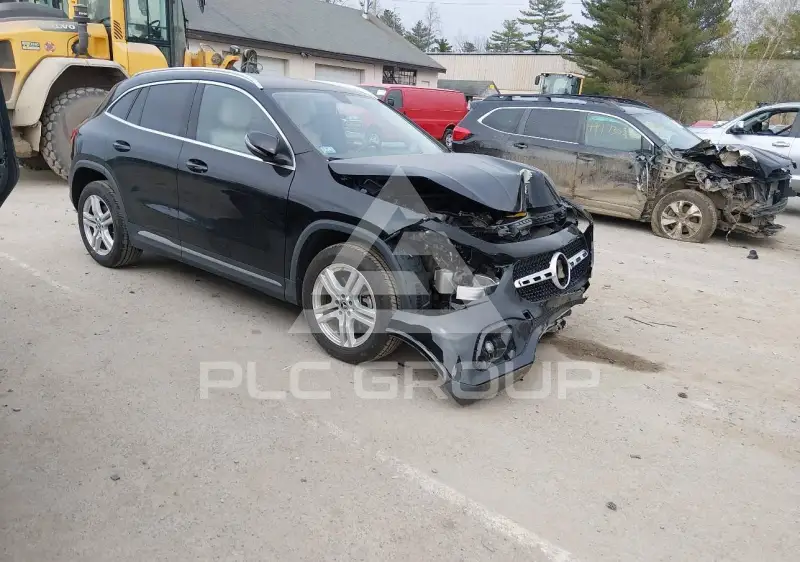2022 Mercedes Benz GLA 250 фото
