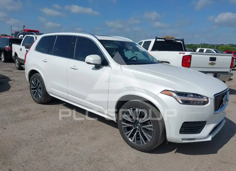 2022 Volvo XC90 фото