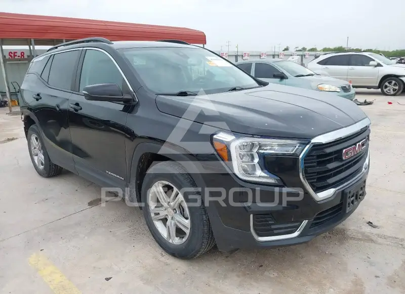 2022 GMC TERRAIN photo