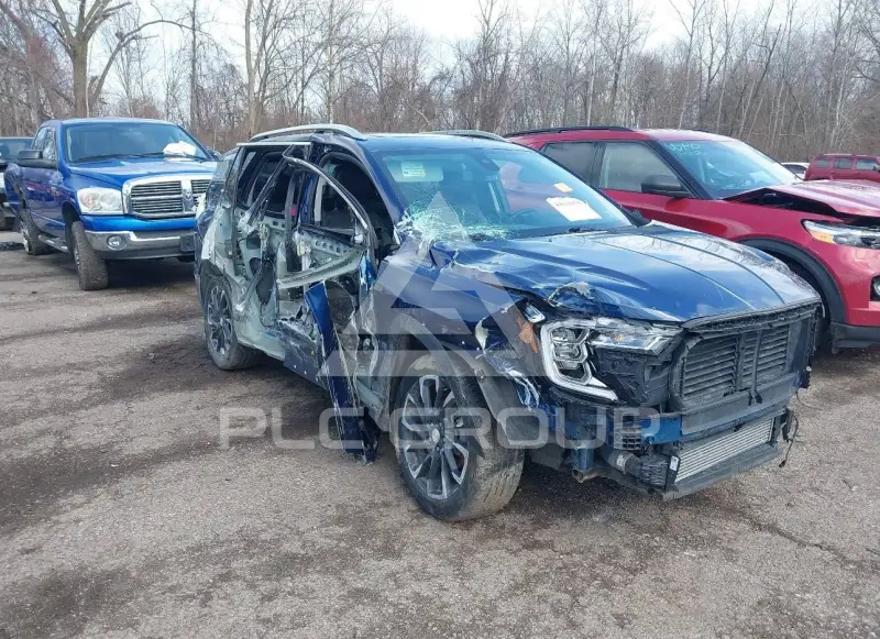 2022 GMC TERRAIN photo