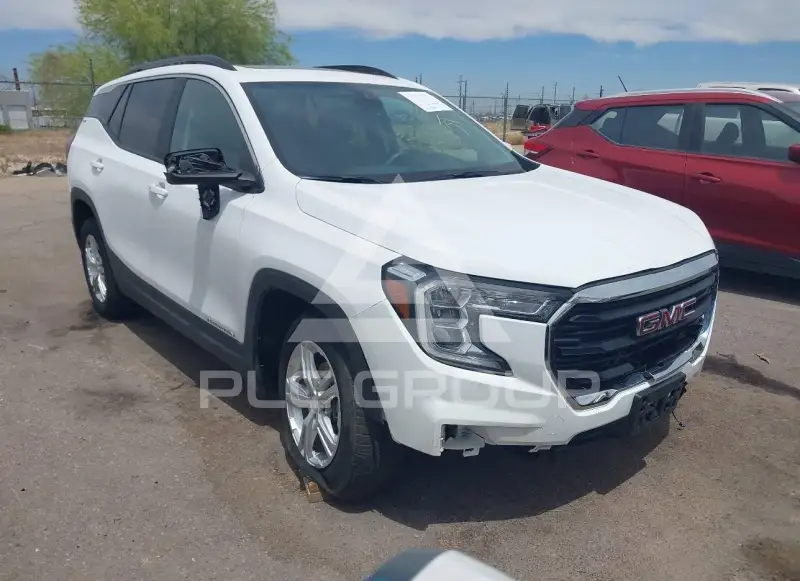 2022 GMC TERRAIN photo