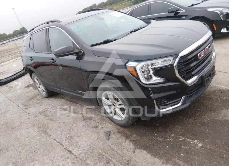 2022 GMC TERRAIN photo