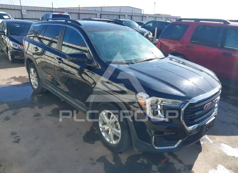 2022 GMC TERRAIN photo