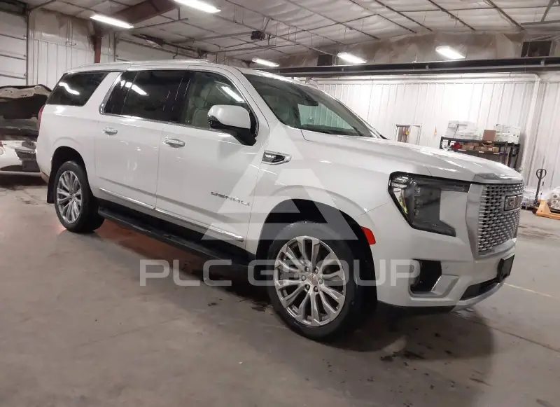 2022 GMC YUKON фото