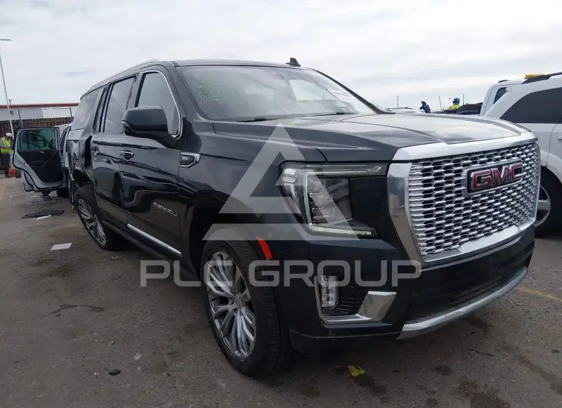 2022 GMC YUKON photo