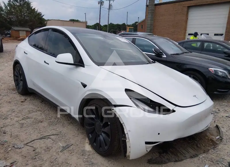 2022 Tesla Model Y фото