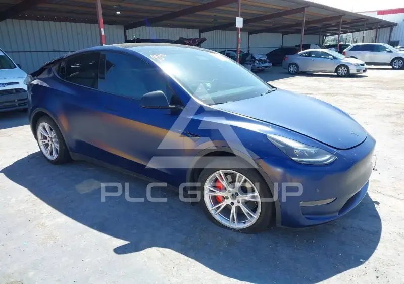 2022 Tesla Model Y фото