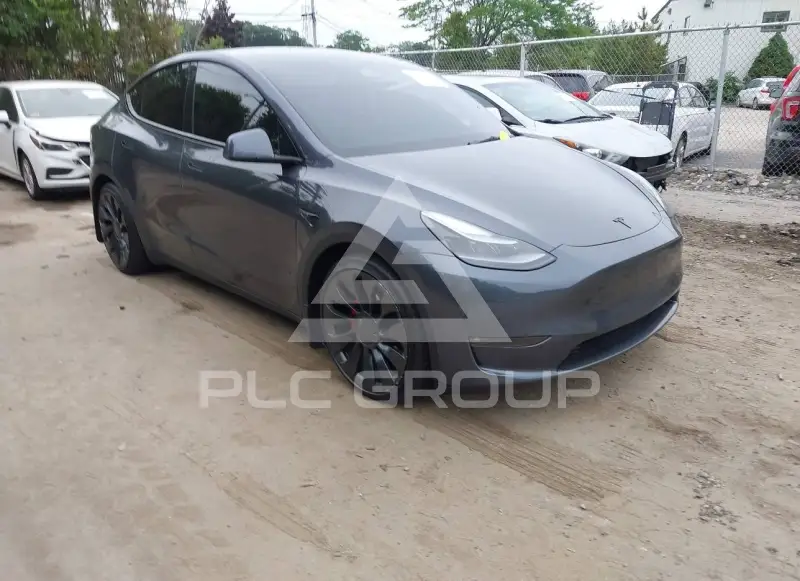 2022 Tesla Model Y фото