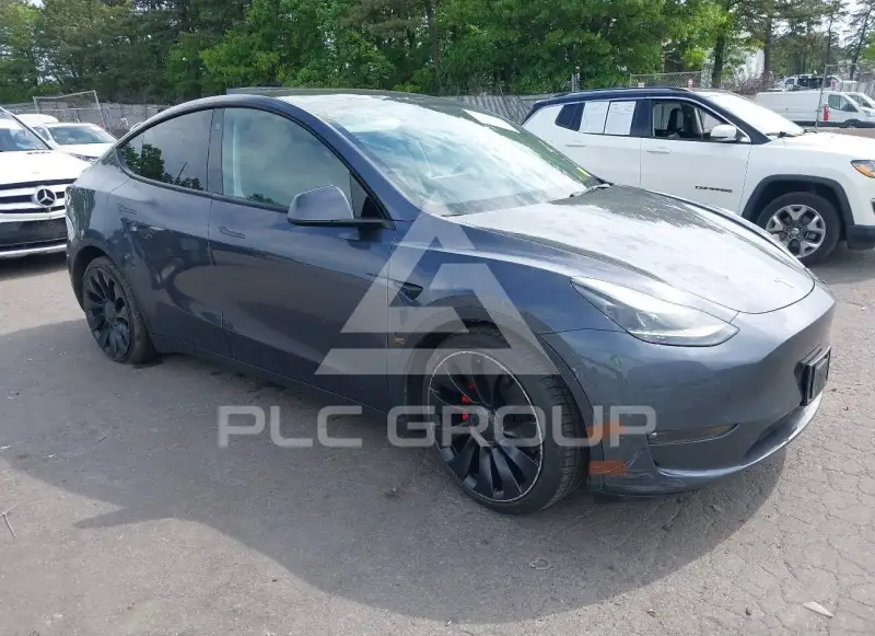 2022 Tesla Model Y фото