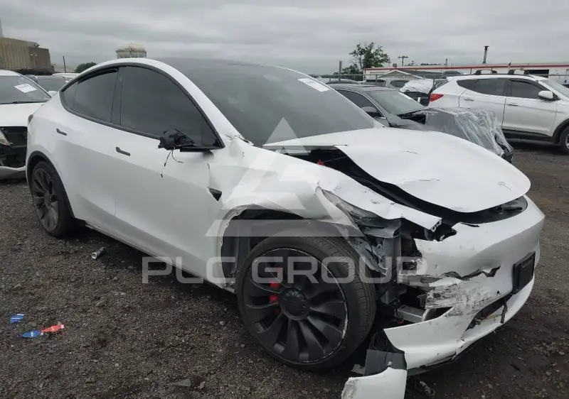 2022 Tesla Model Y фото