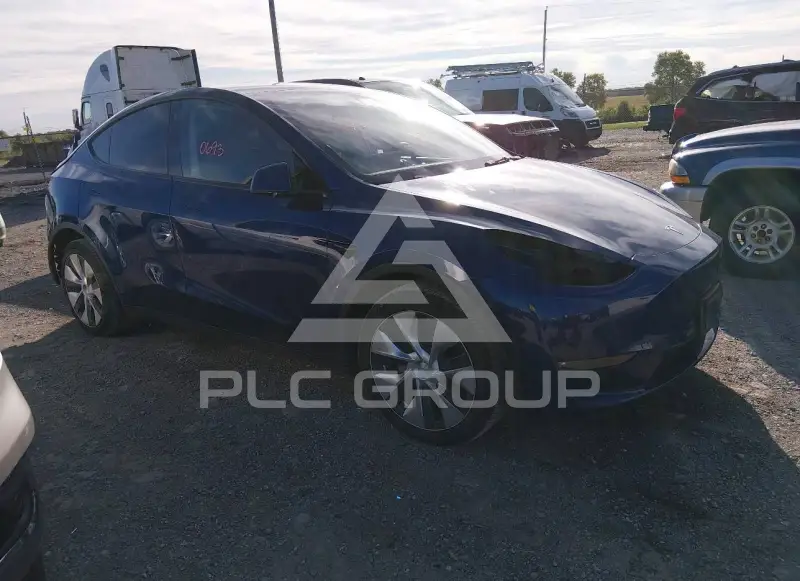 2022 Tesla Model Y фото