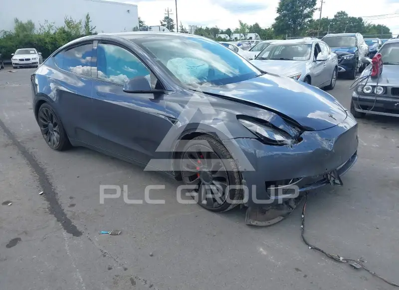2022 Tesla Model Y фото