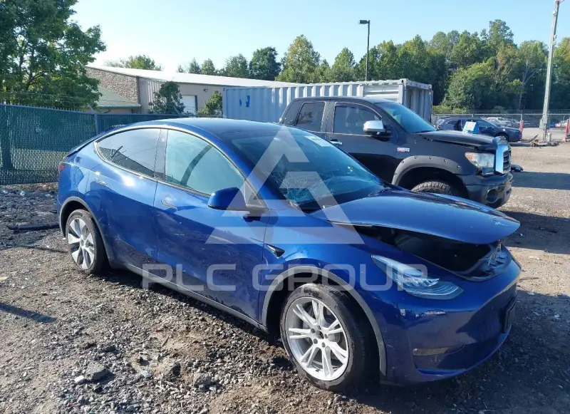 2022 Tesla Model Y photo