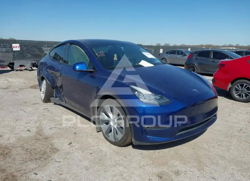 2022 Tesla Model Y фото