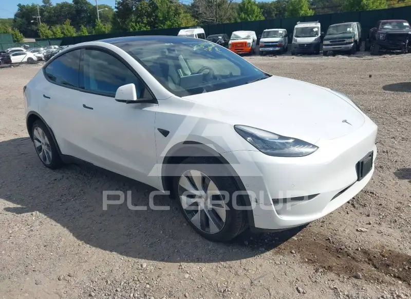 2022 Tesla Model Y фото