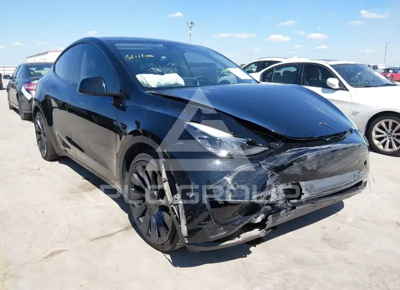 2022 Tesla Model Y фото