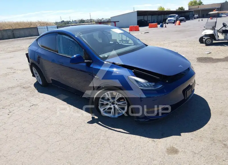 2022 Tesla Model Y фото