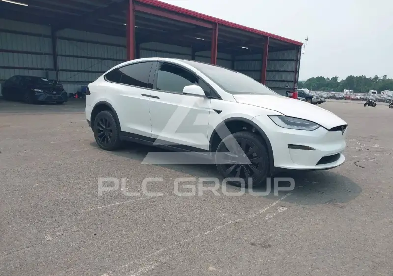 2022 Tesla Model X фото