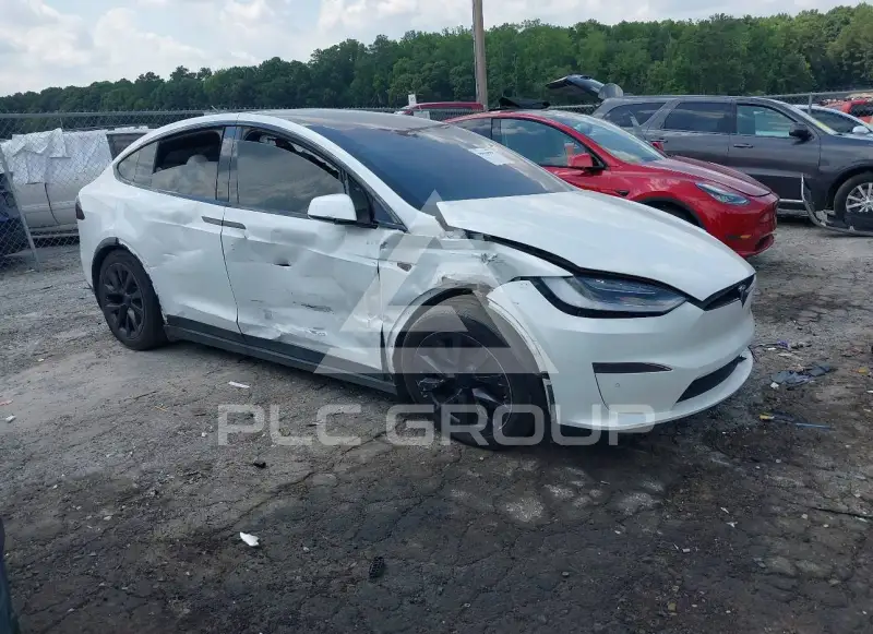 2022 Tesla Model X фото