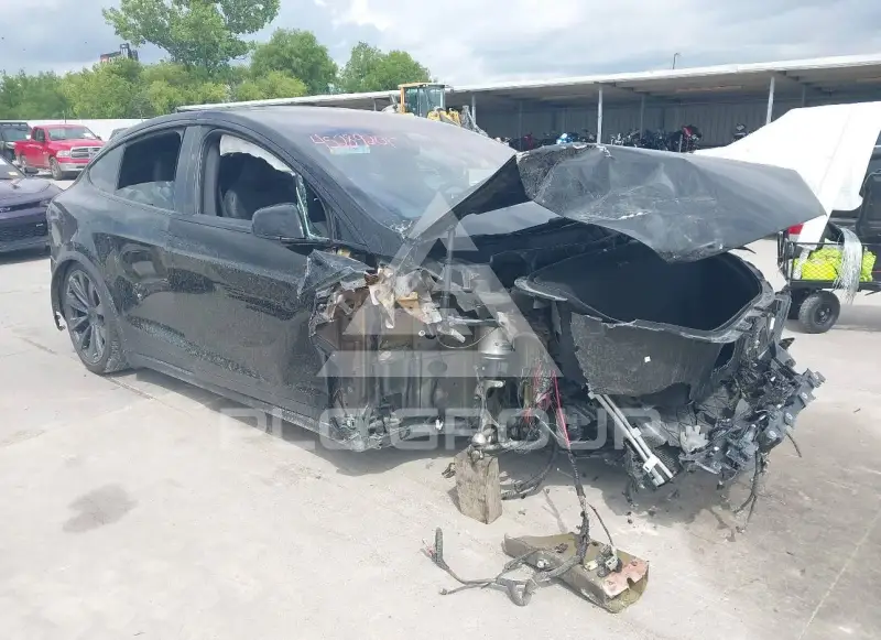 2022 Tesla Model X photo