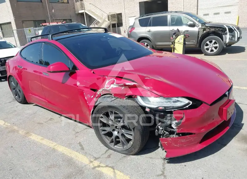 2022 Tesla Model S фото