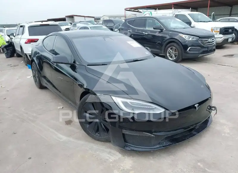 2022 Tesla Model S фото