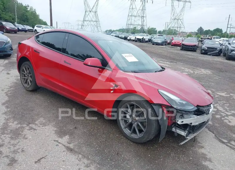 2022 Tesla Model 3 фото