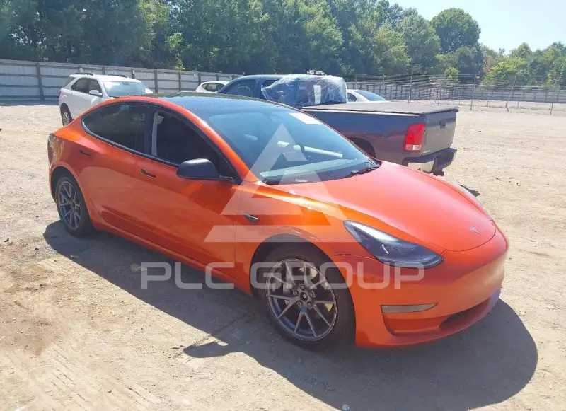 2022 Tesla Model 3 фото