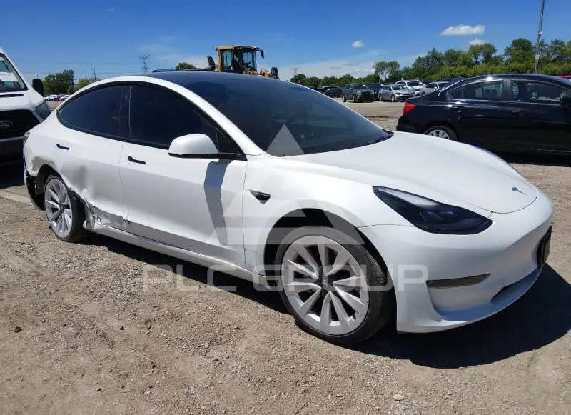 2022 Tesla Model 3 photo