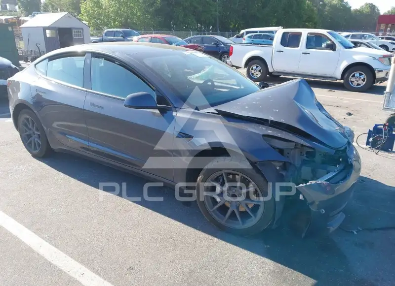 2022 Tesla Model 3 фото